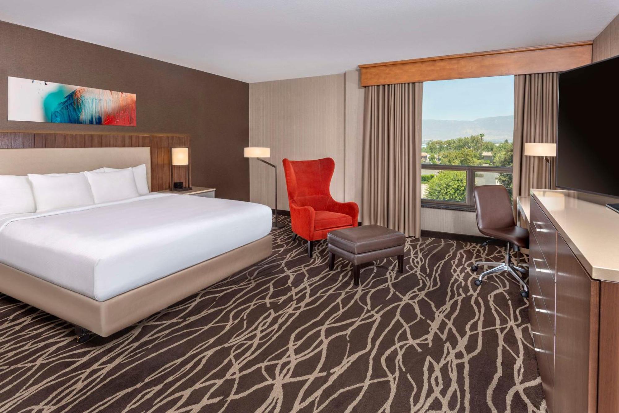 Doubletree By Hilton San Bernardino Hotel Kültér fotó